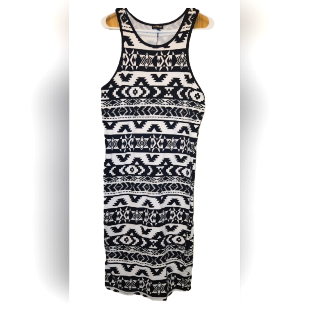 Express Black and White Geometric Midi Dress